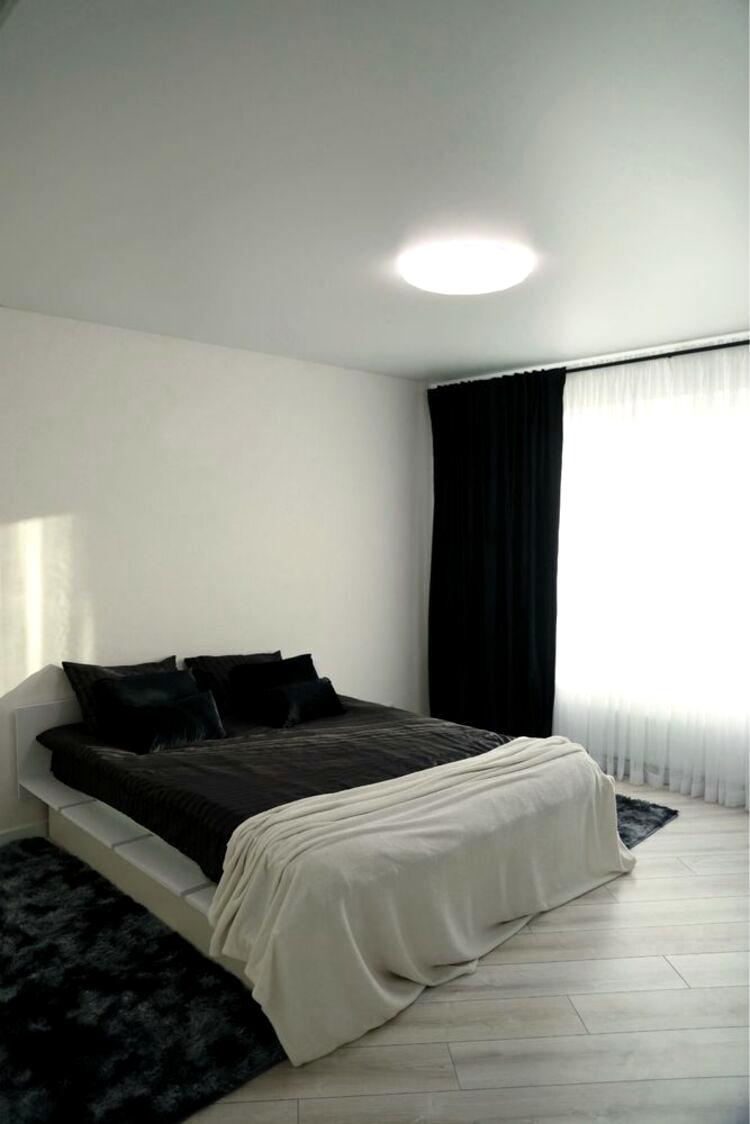 1858721656832471
