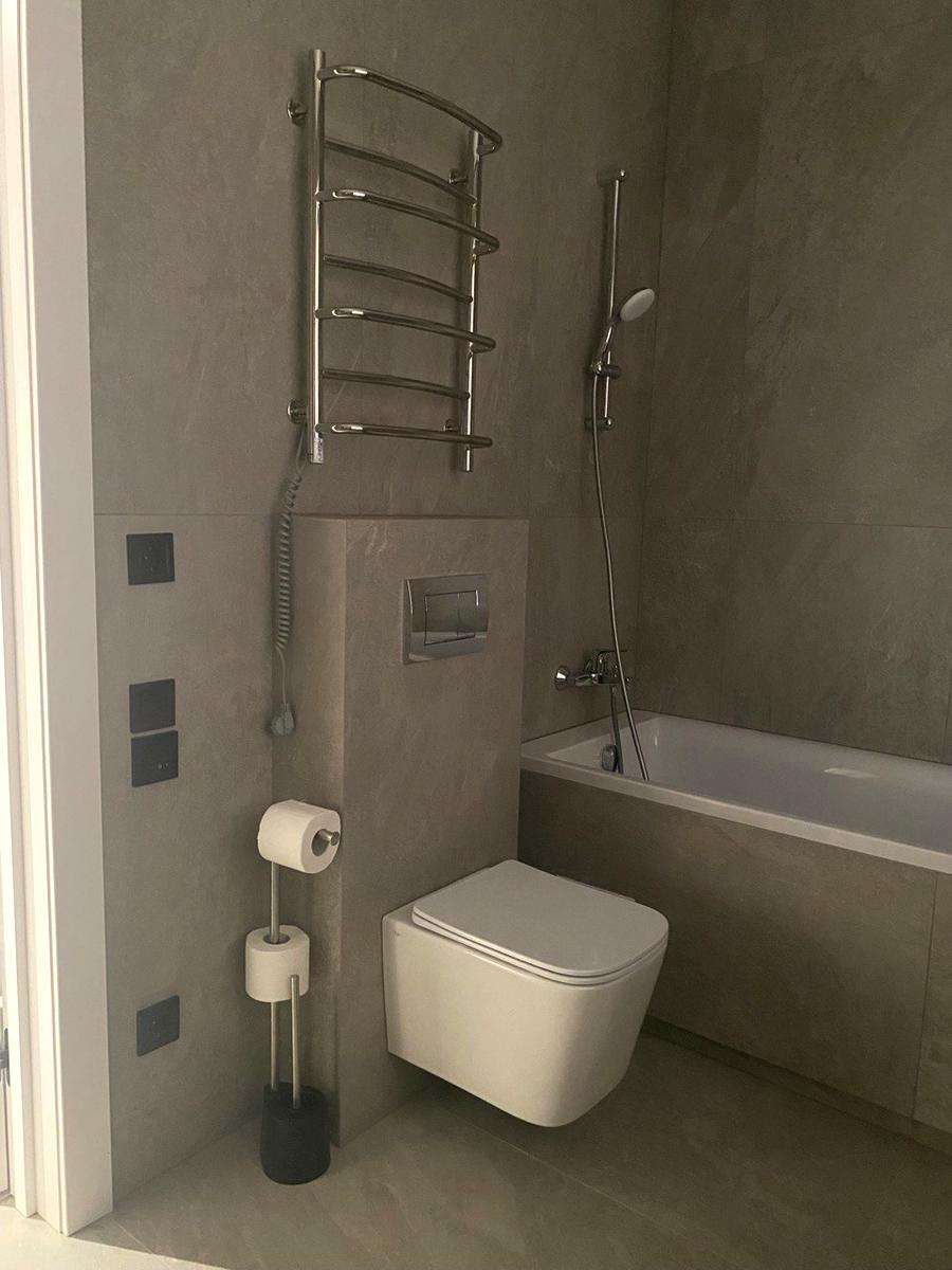 1858730222092498