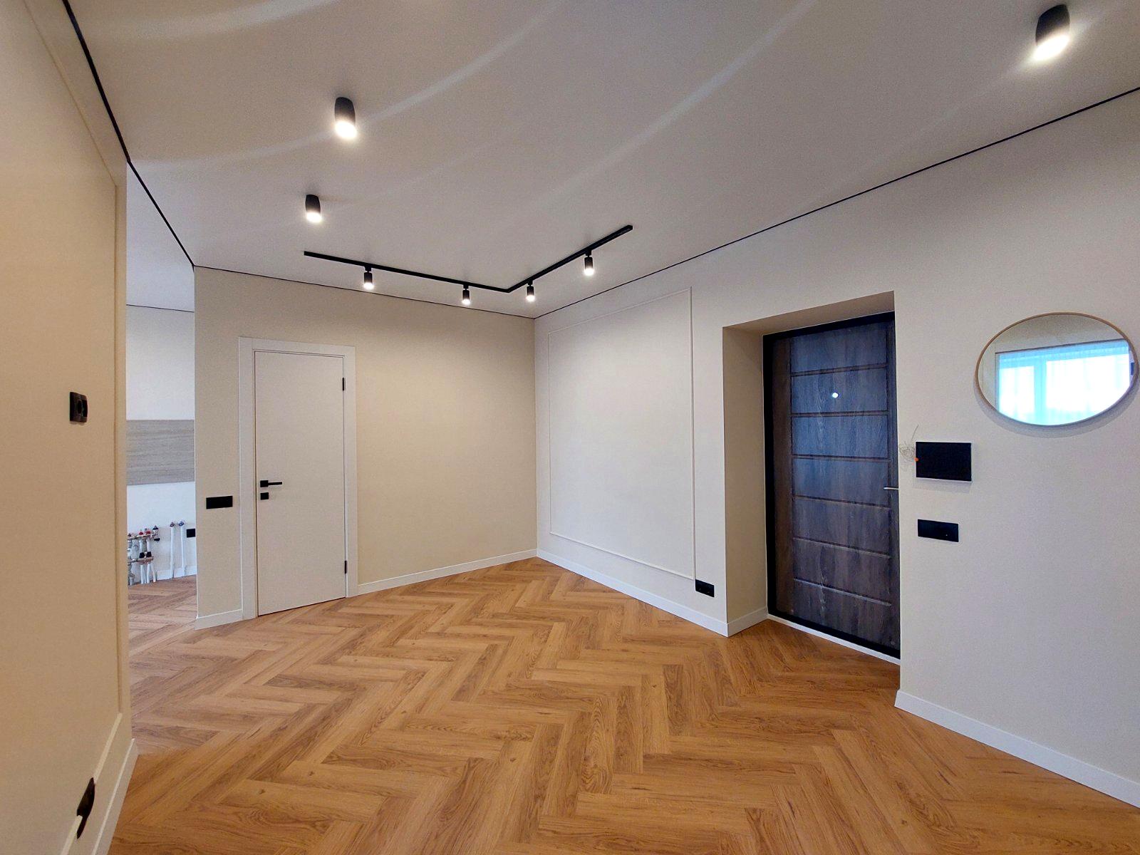 1858736284564715