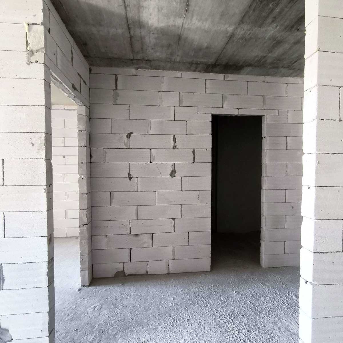 1858826003734001