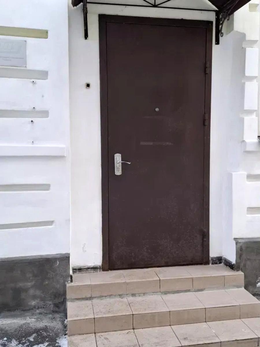 1858830569275290