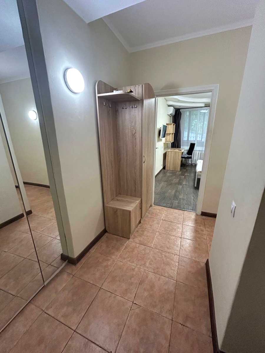 1858837894356097