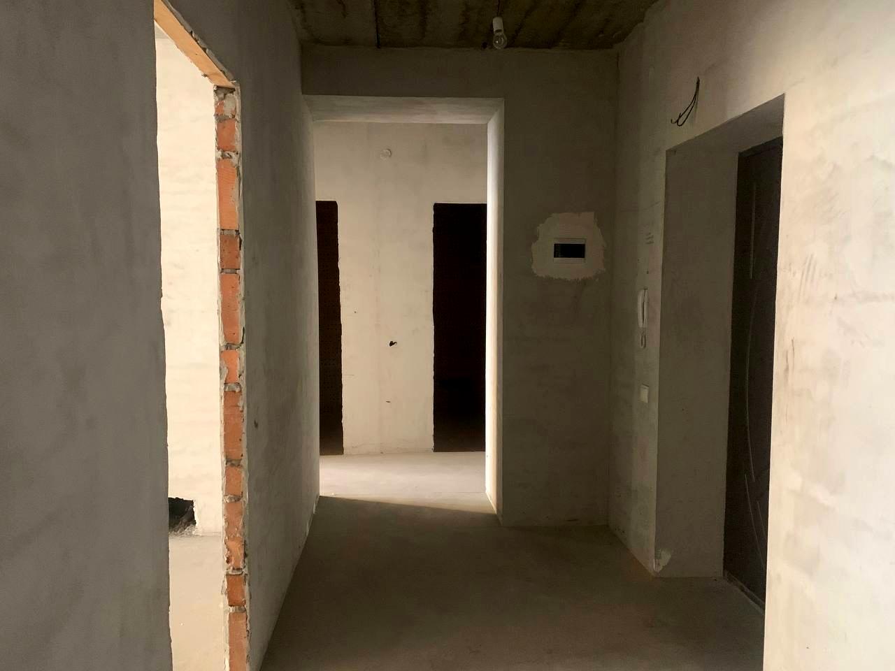 1858898720719674