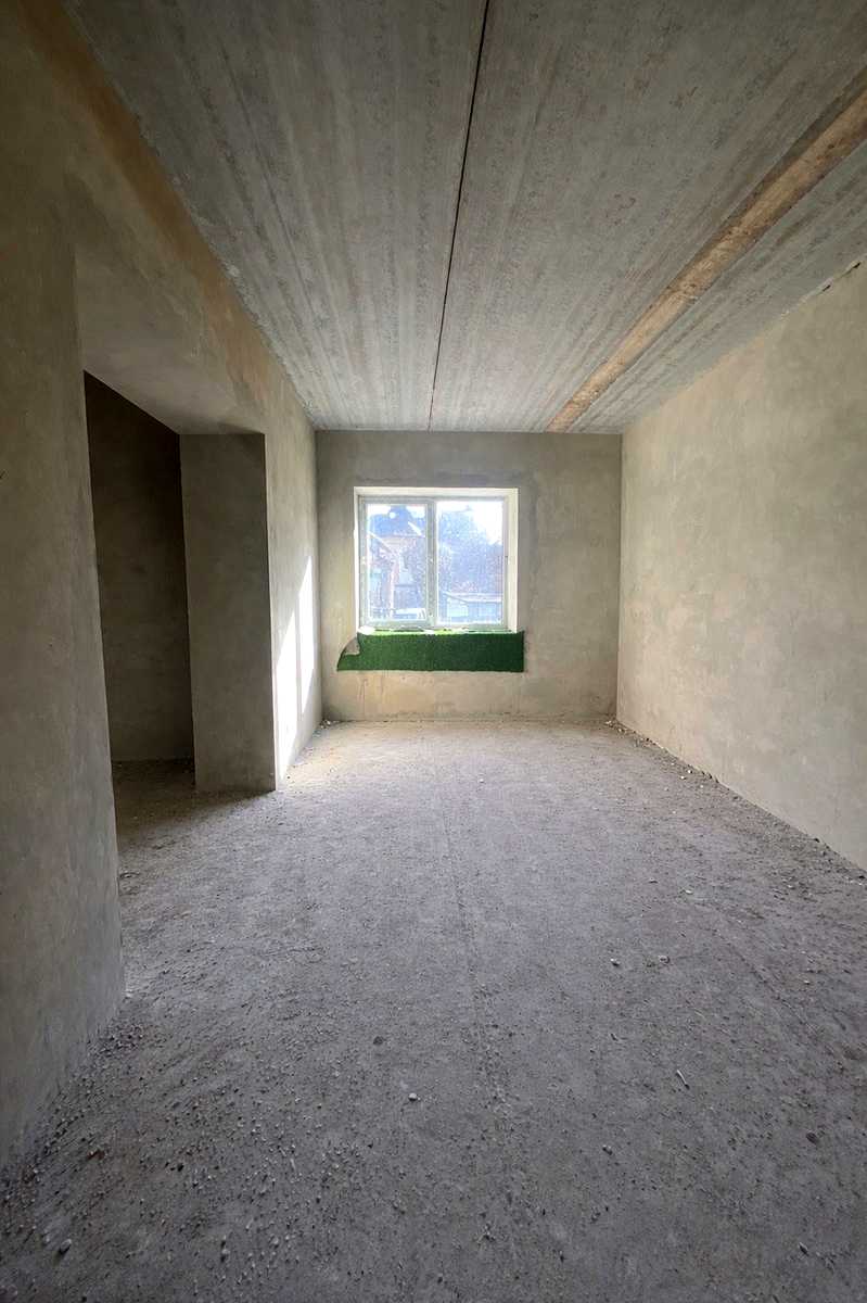 1858901623715269