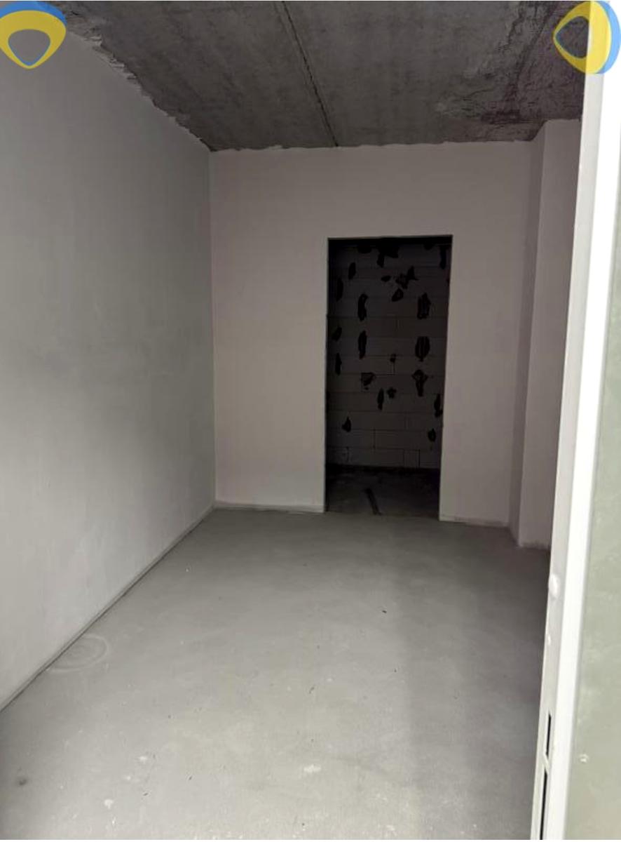1858903346957541