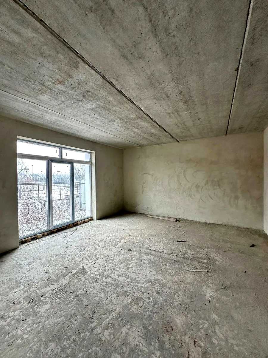 1858905749409074