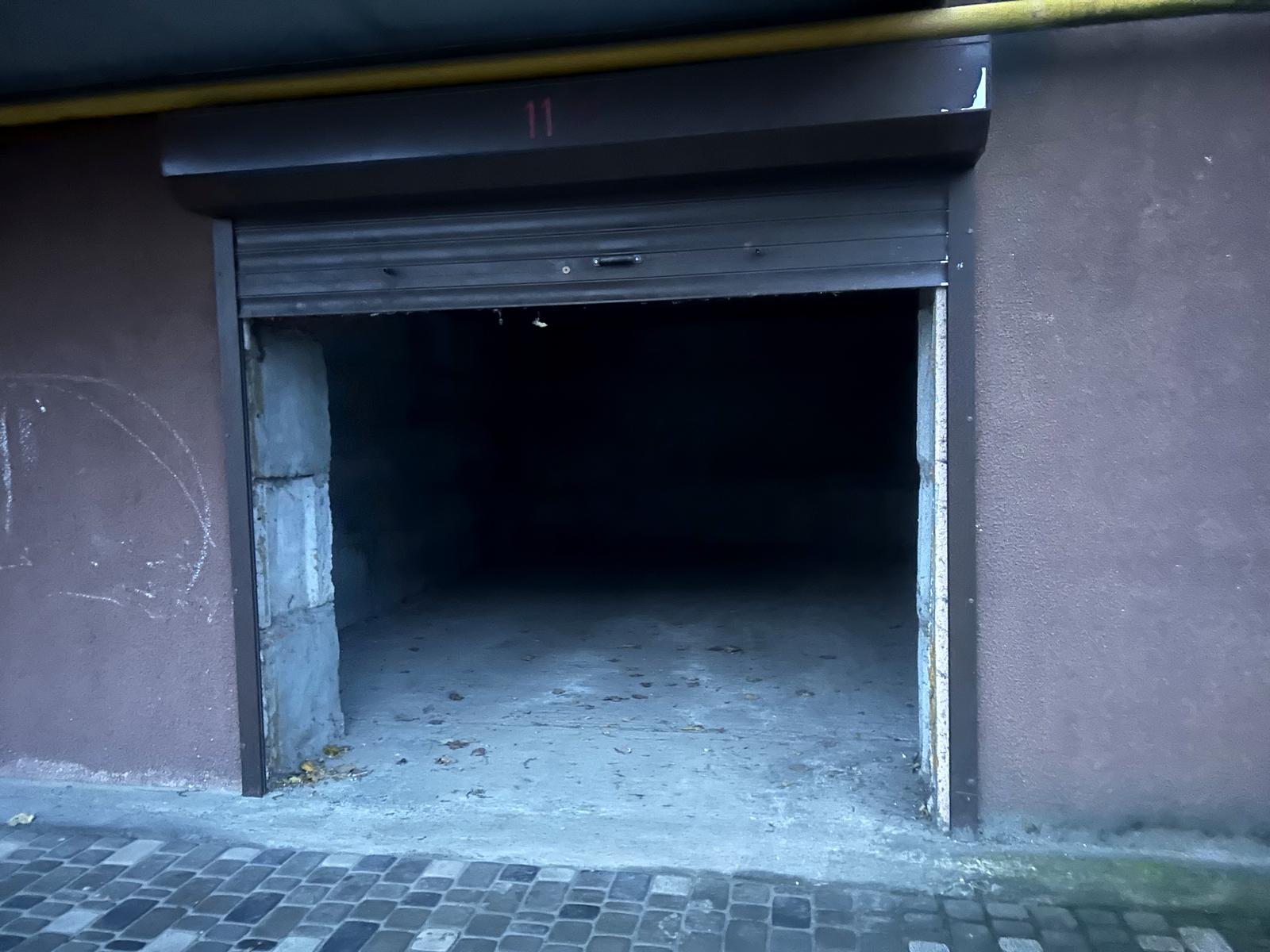 1858906771264682