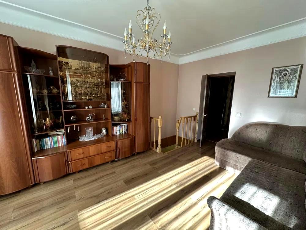 Продаж 2 кімнатної квартири - зображення 2