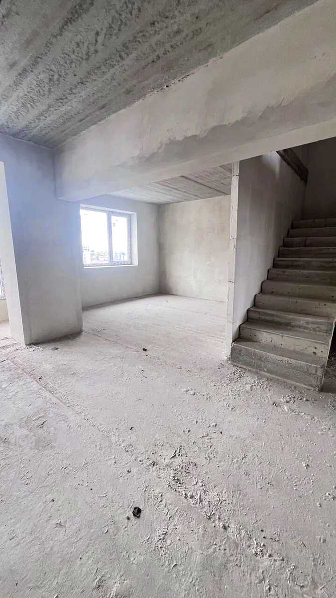 1858912025029788