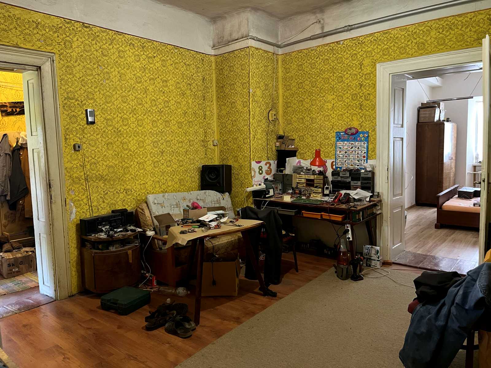 1858912804421207