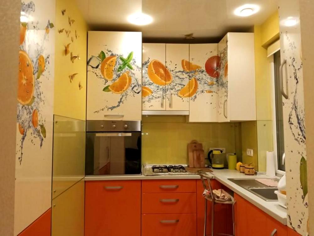 1858918722698387