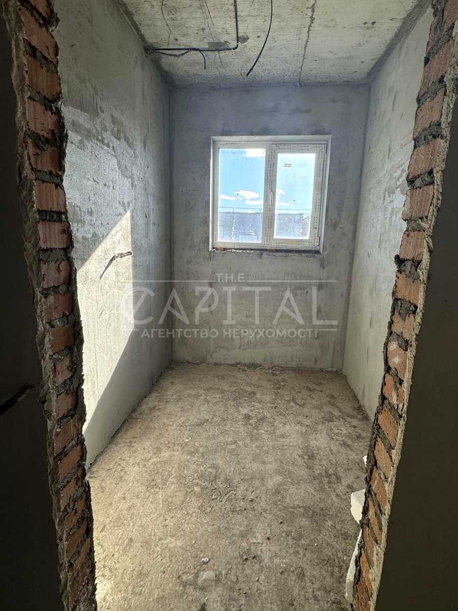1858931516951326