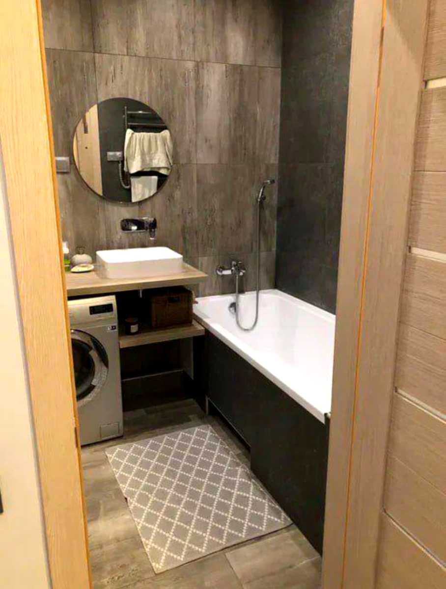 1858943480845884