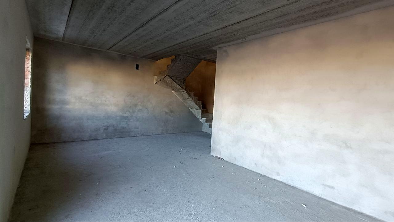 1859036242962920