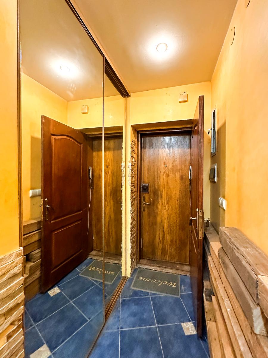 1859119358154492