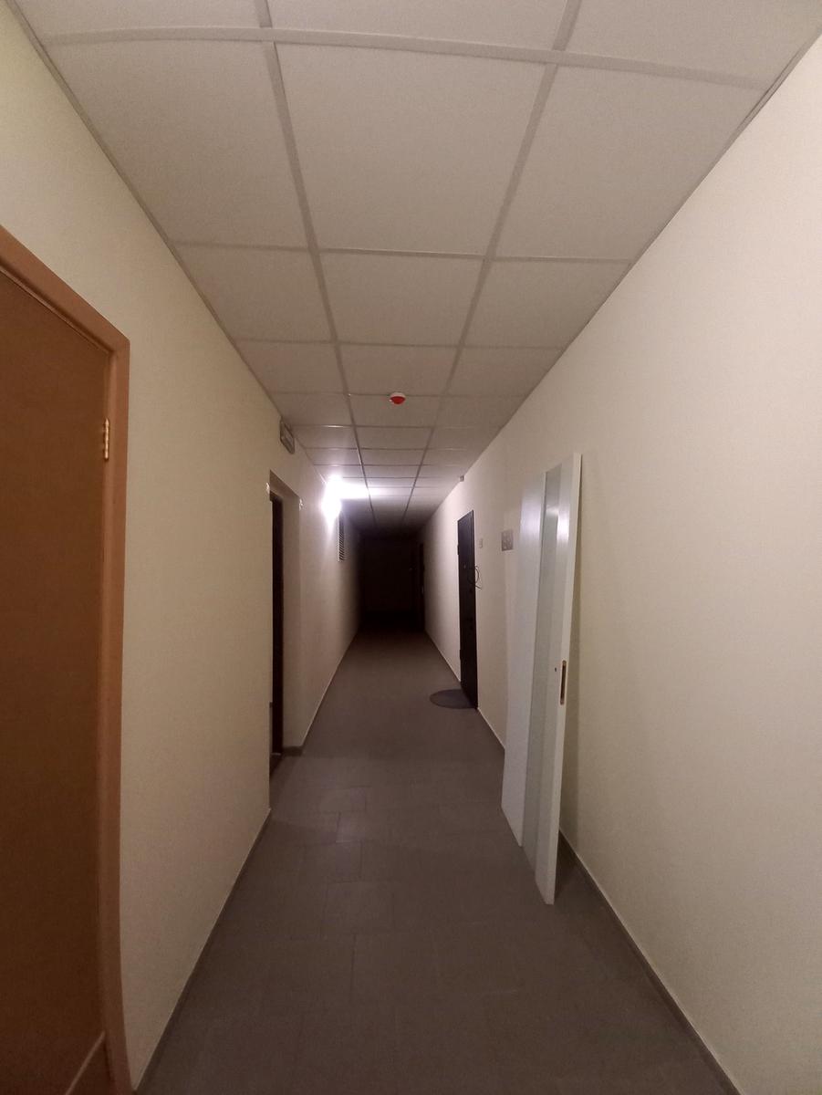 1859174068075152