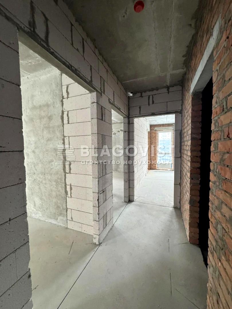 1859179911332910