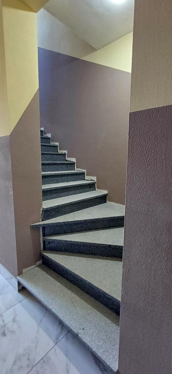 1859184369412472
