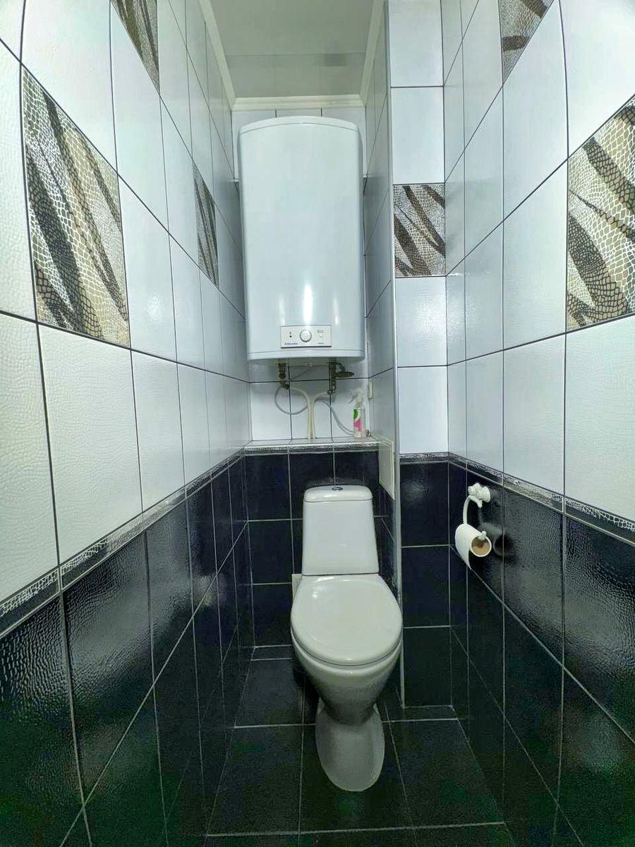 1859187787457519