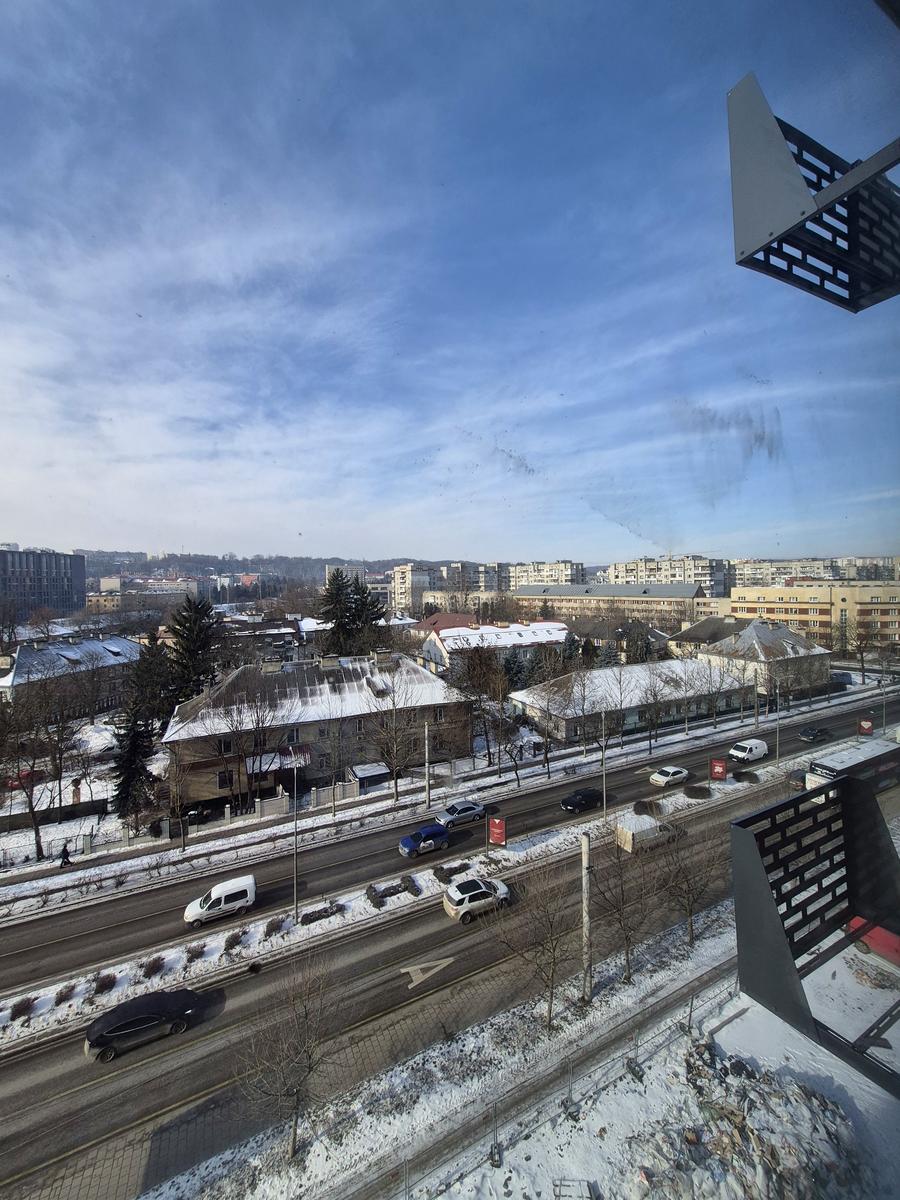 1859215800199411
