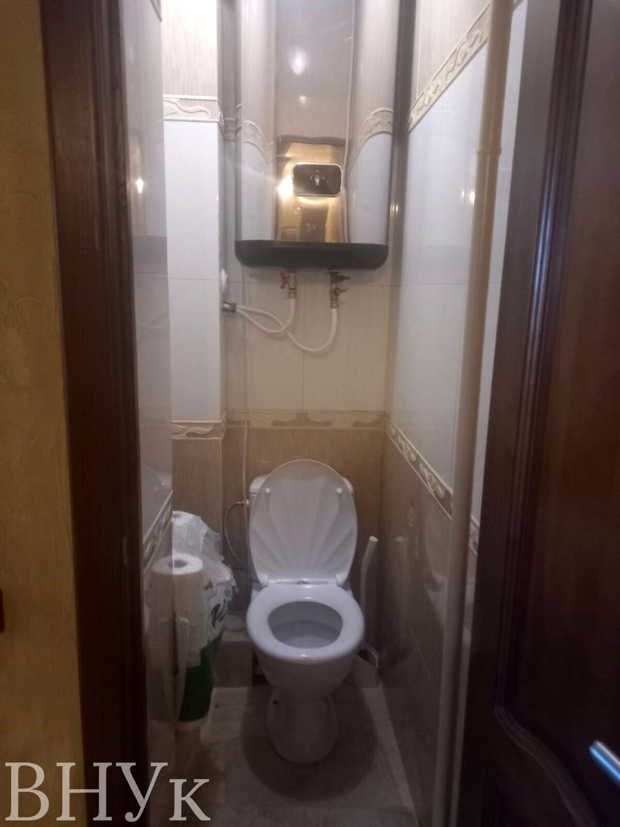1859316540683204