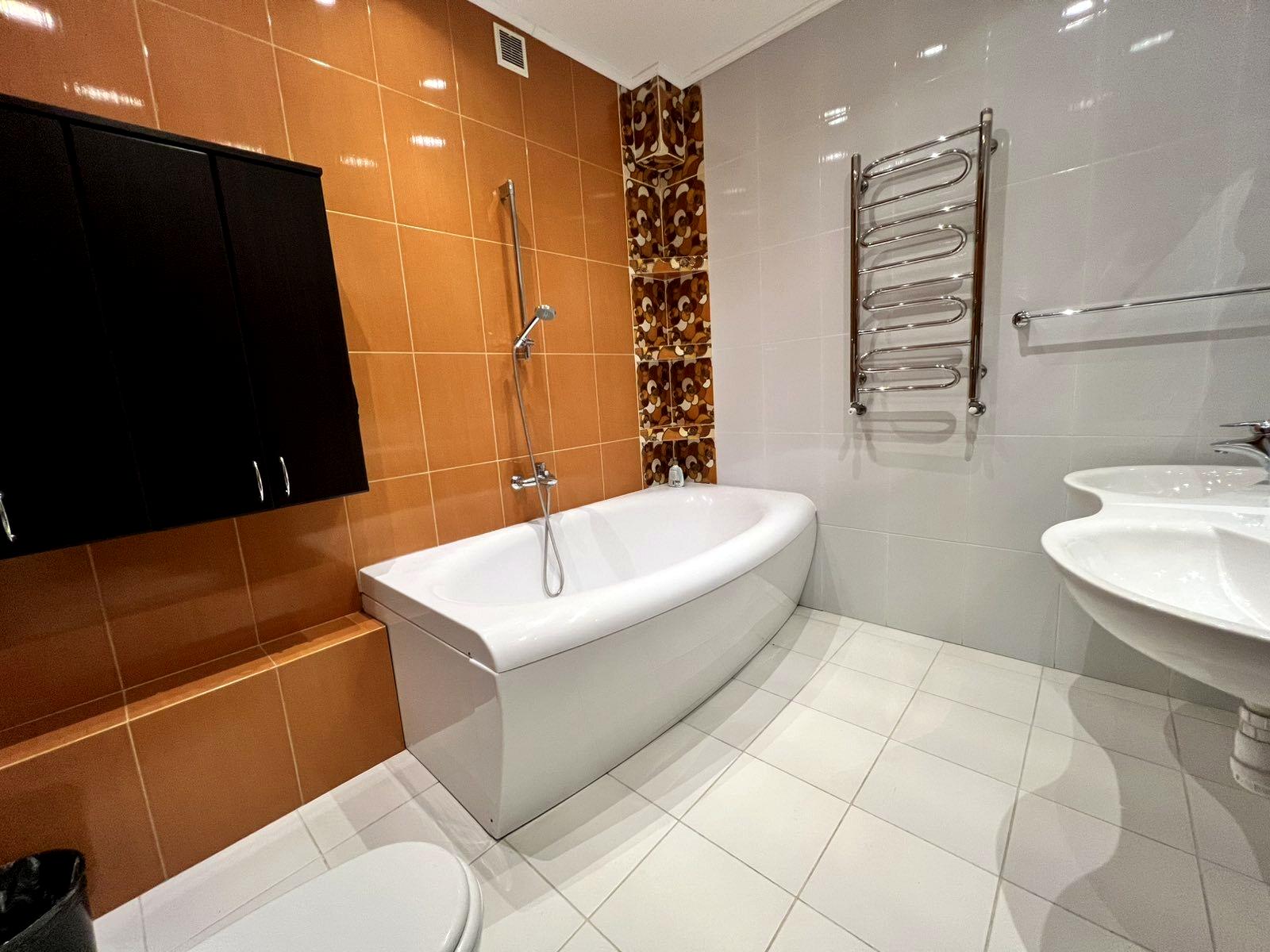 Многокомнатная квартира по адресу ул. Академика Сахарова (площадь 270 м²) - Atlanta.ua - фото 25