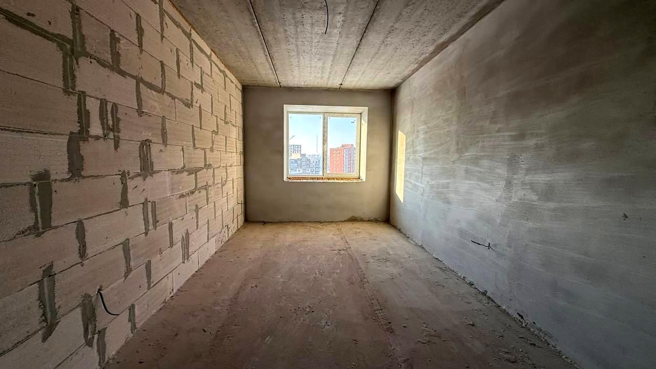 1859376168880172