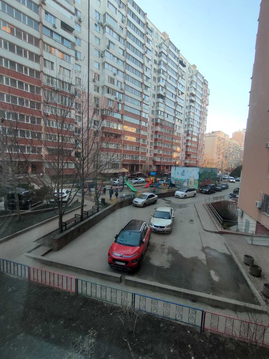 1859382552396679