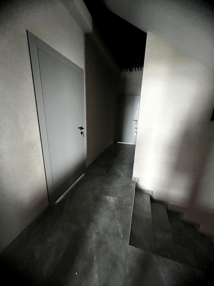 1859397437732027