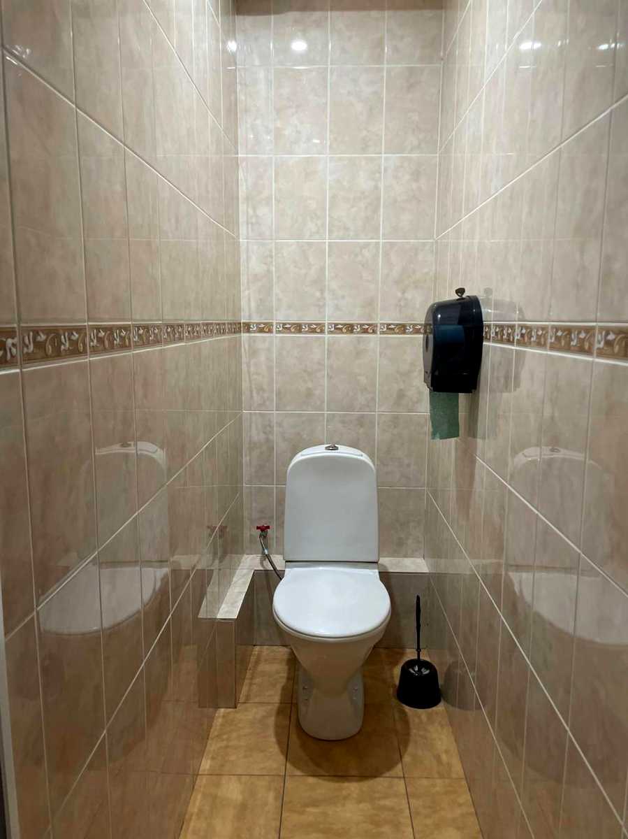 1859440704099663