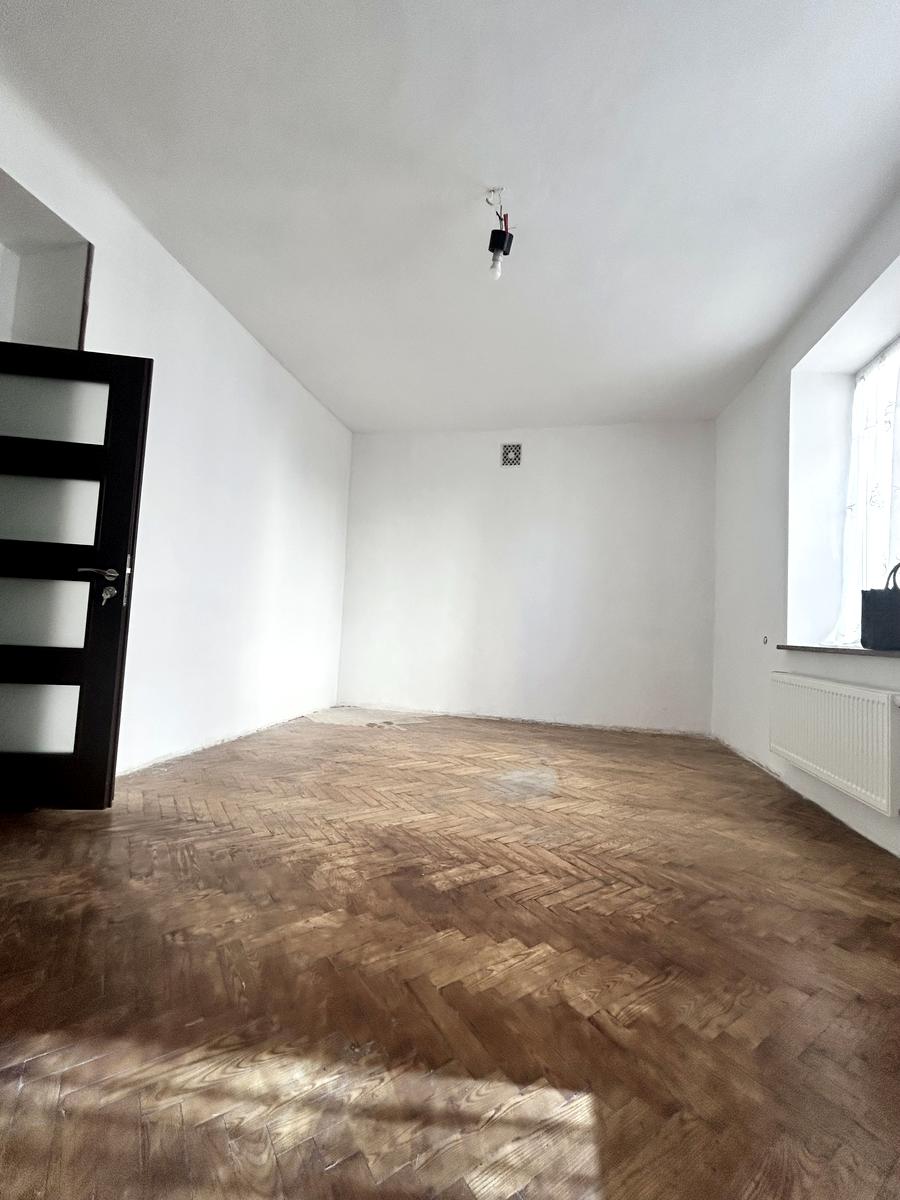 1859446290152926