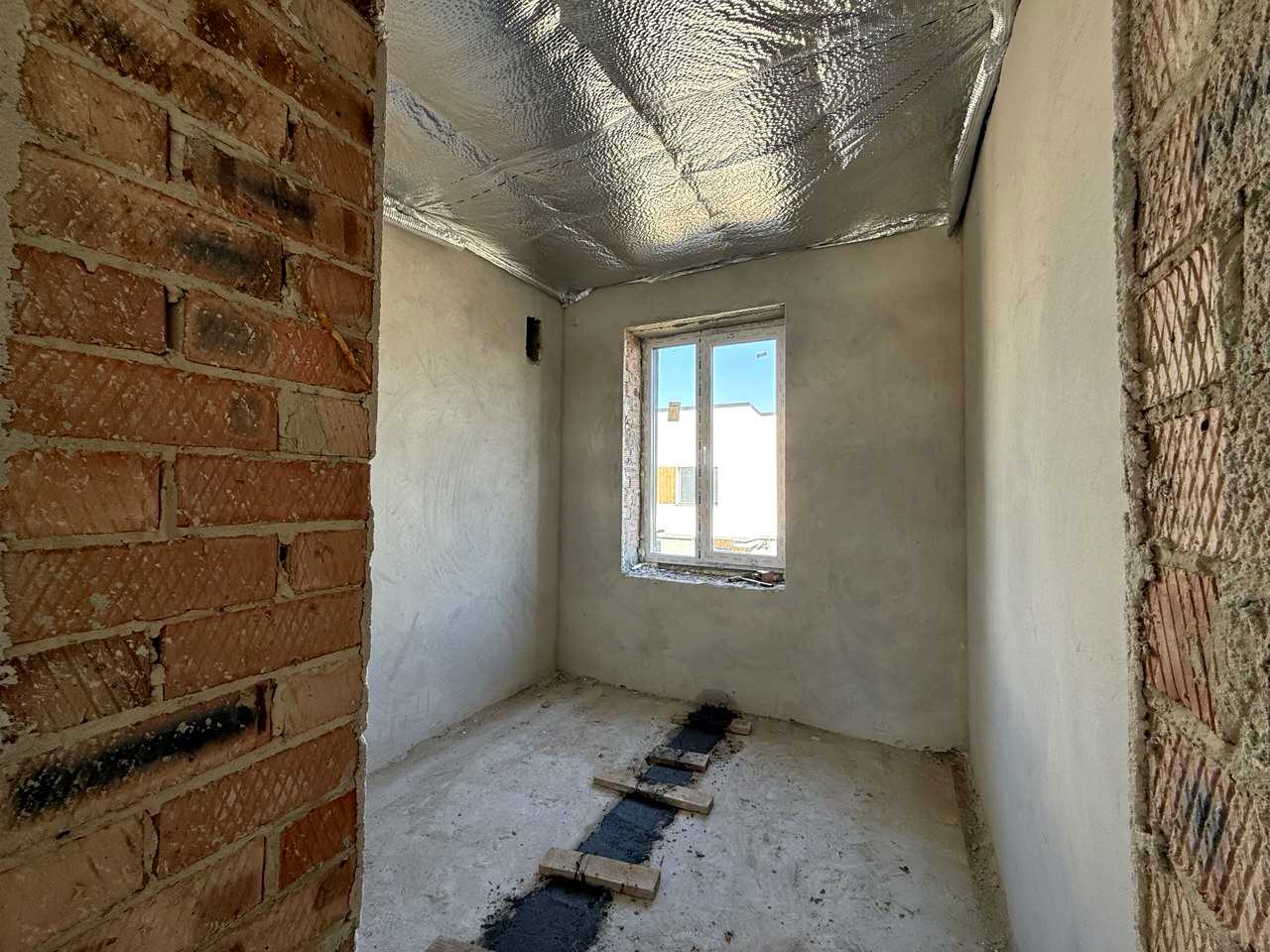 1859451737338799