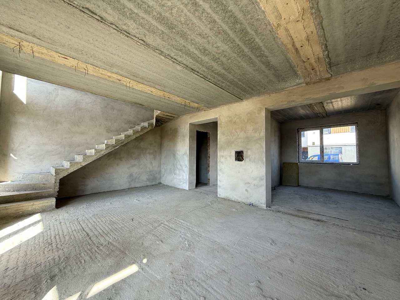 1859451738533767