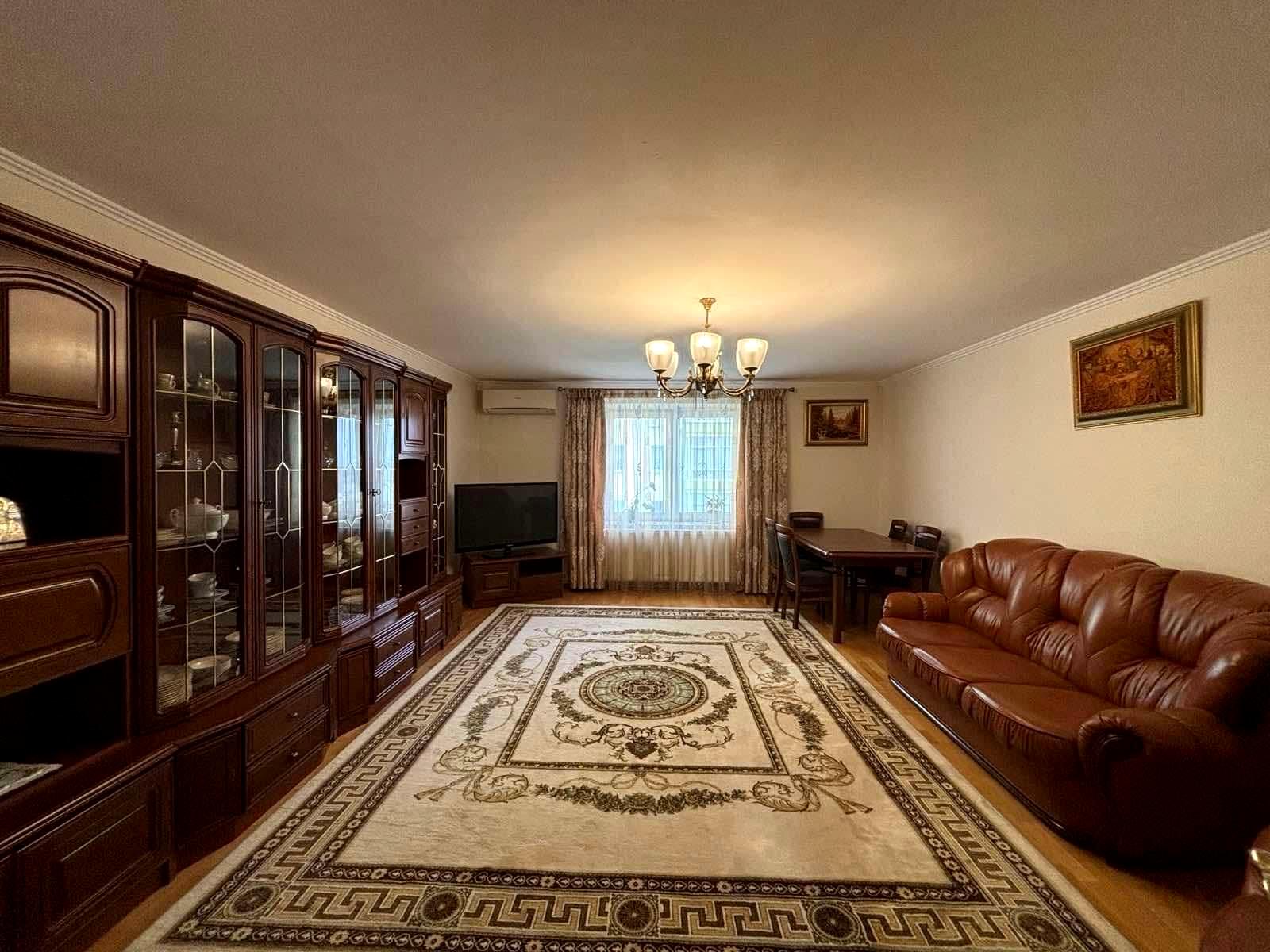 1859466566632725