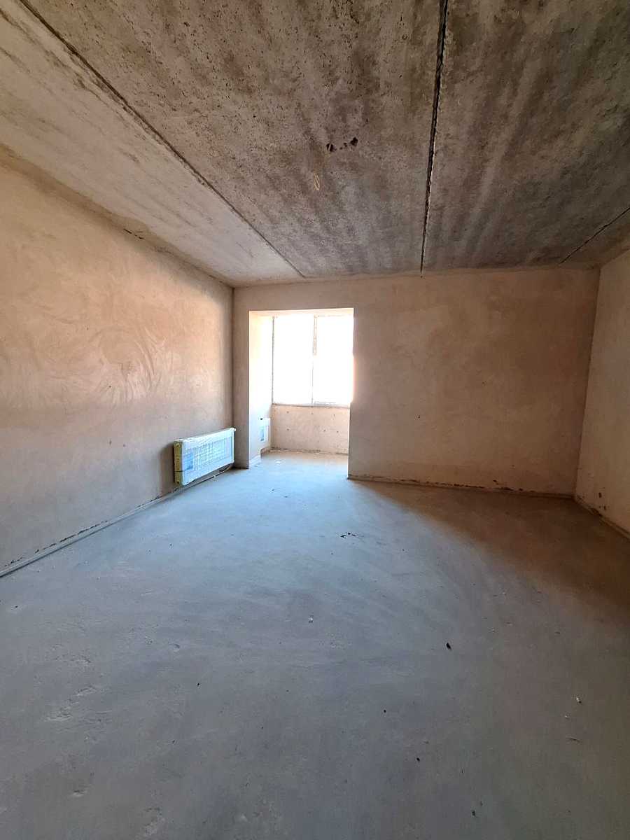1859469865054839