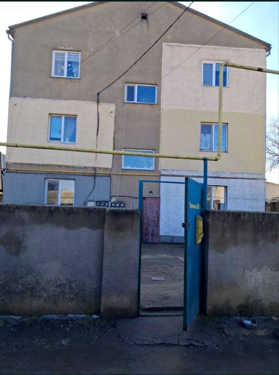 1859535706022304