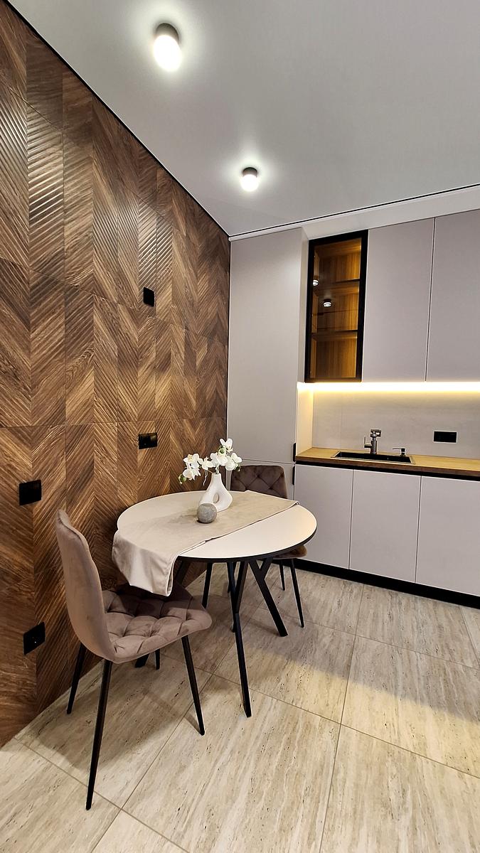 1859547321222405
