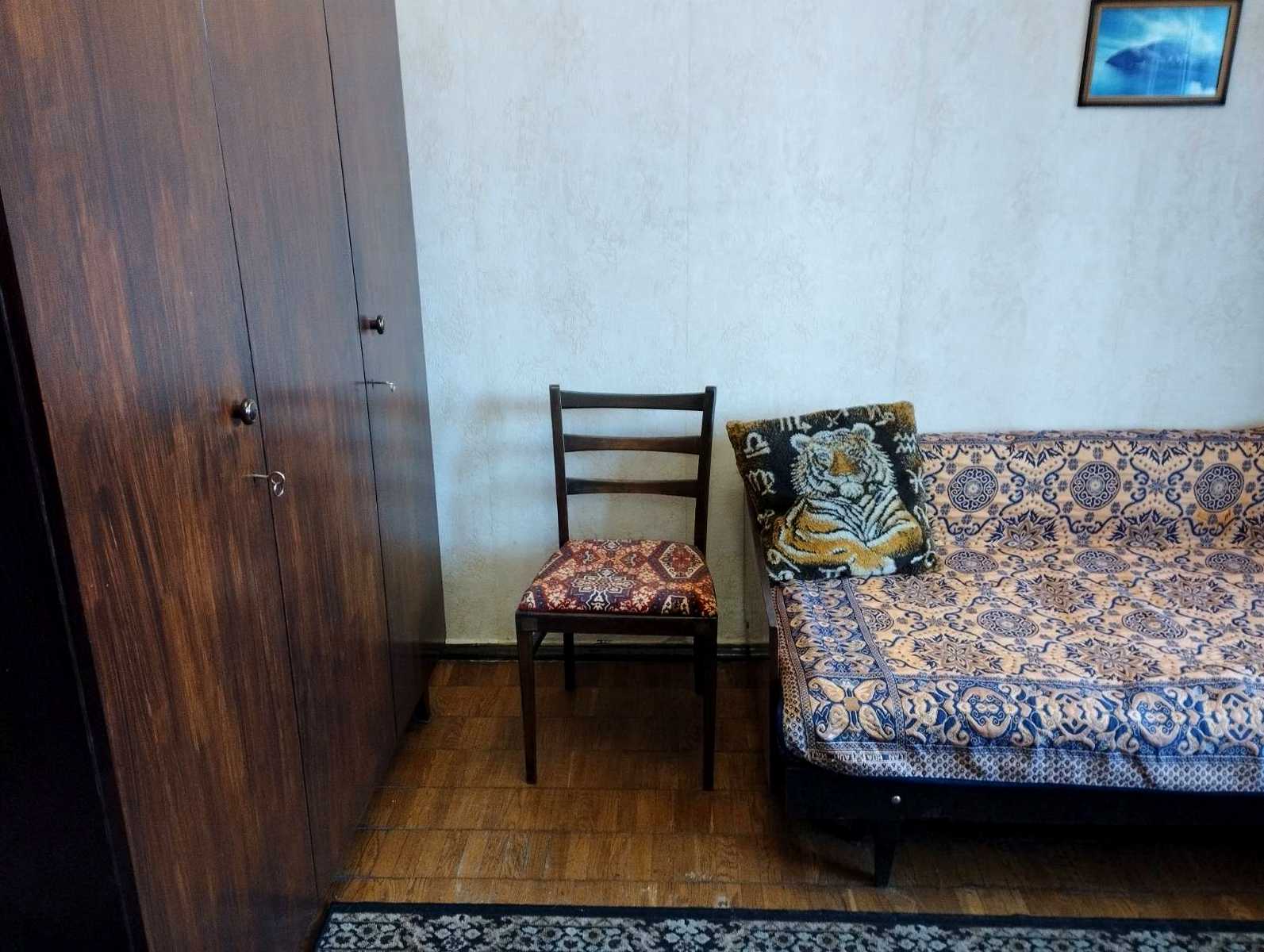 1859548037126737