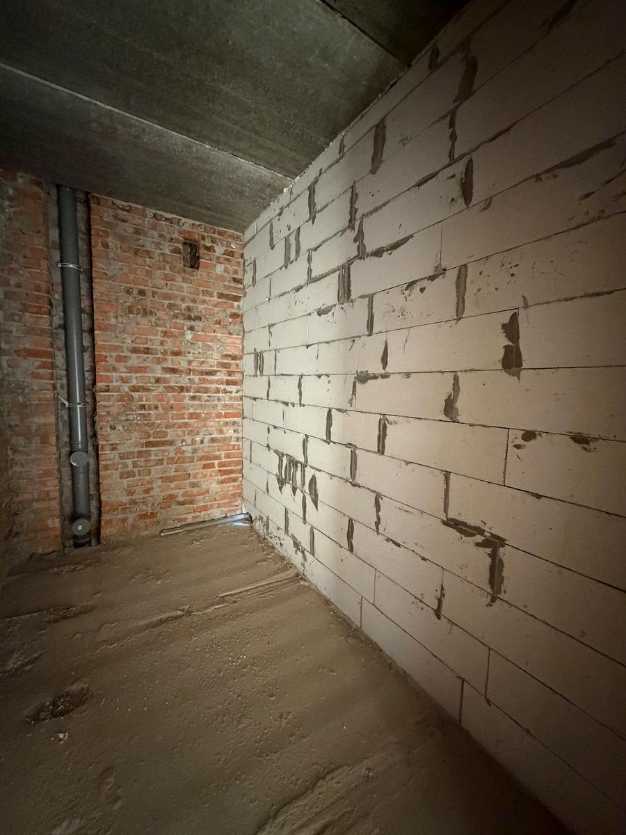 1859558864913185