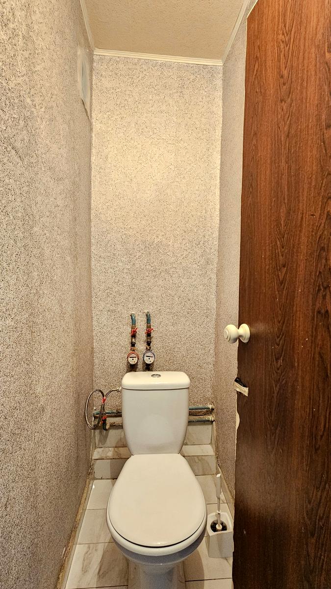 1859583896425374