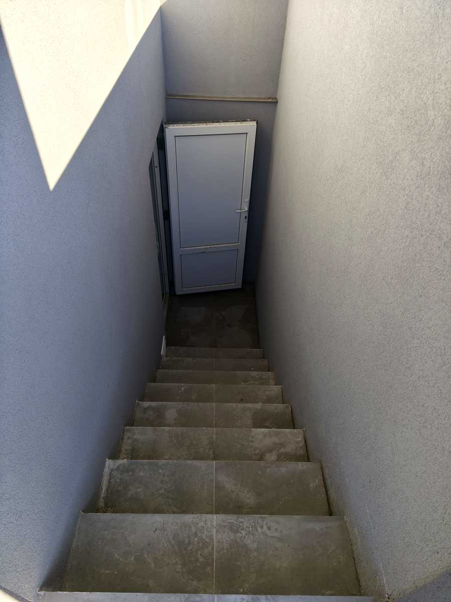 1859648514081140