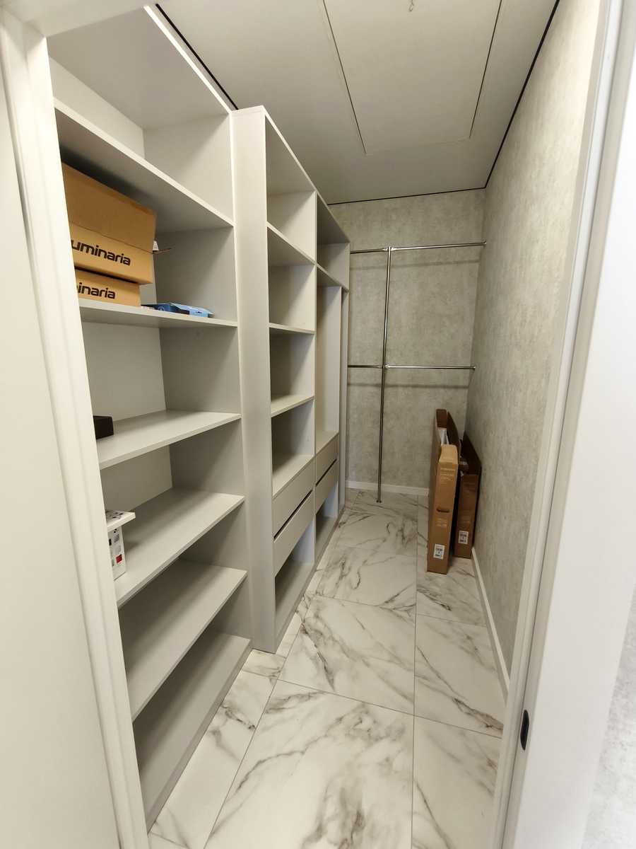1859648561718830