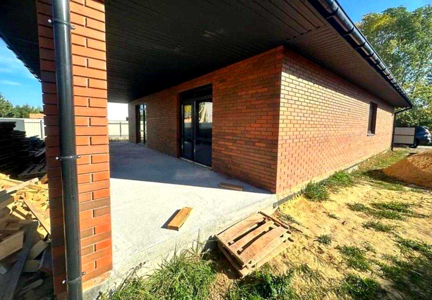1859660982445683