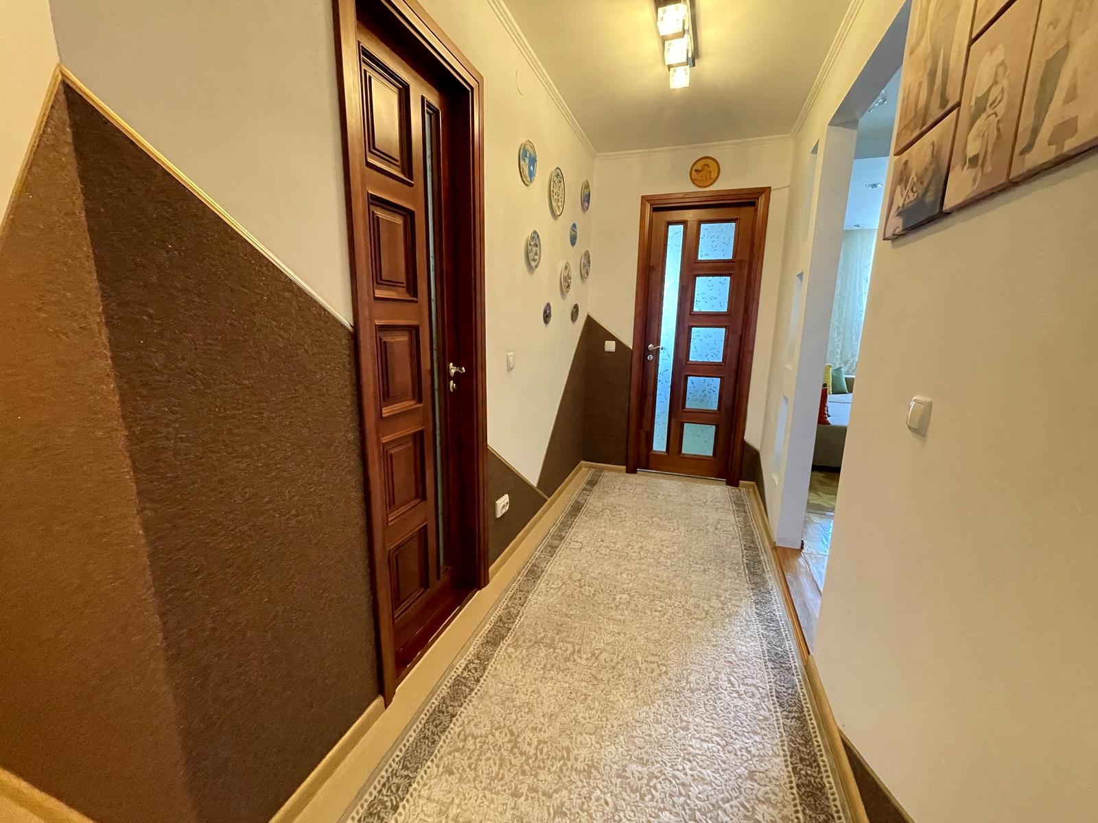 1859679021753208