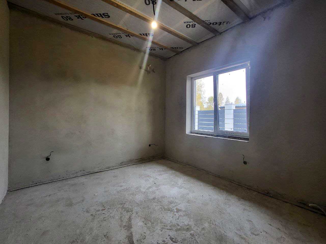 1859706858010233