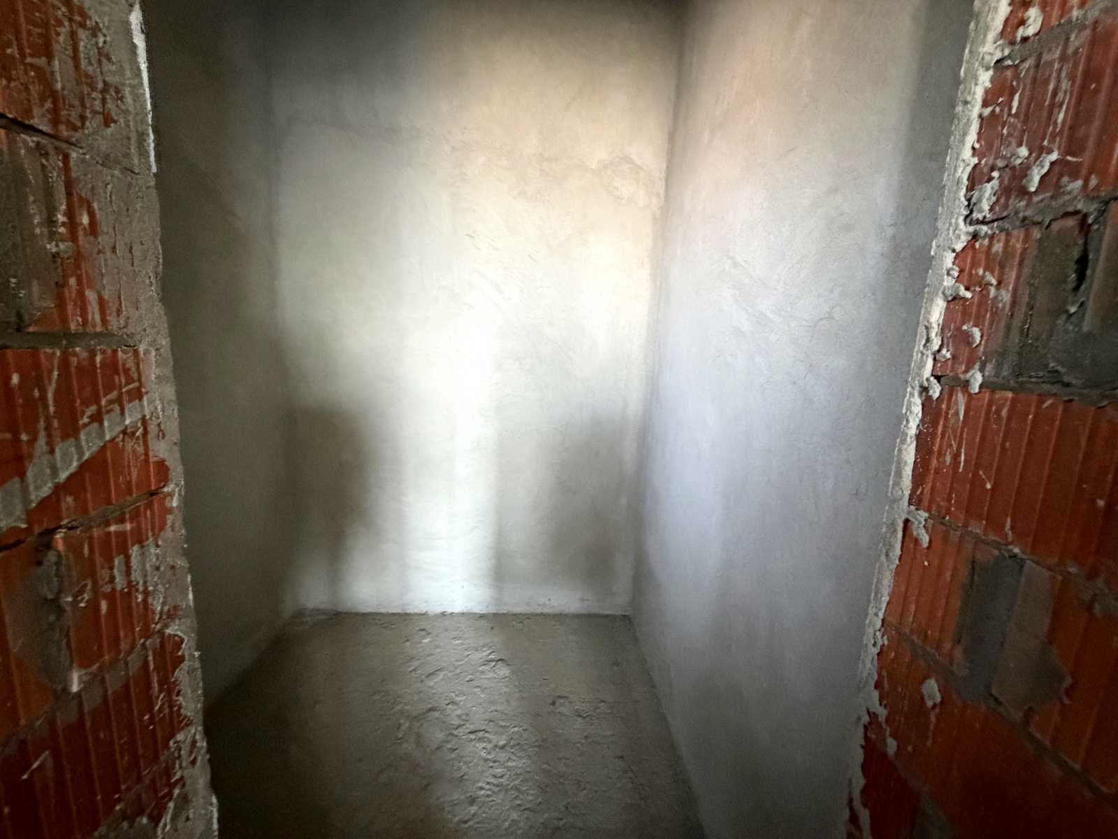 1859754223298370