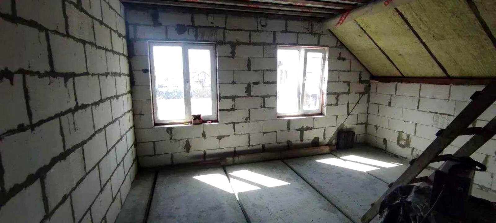 1859758477266912