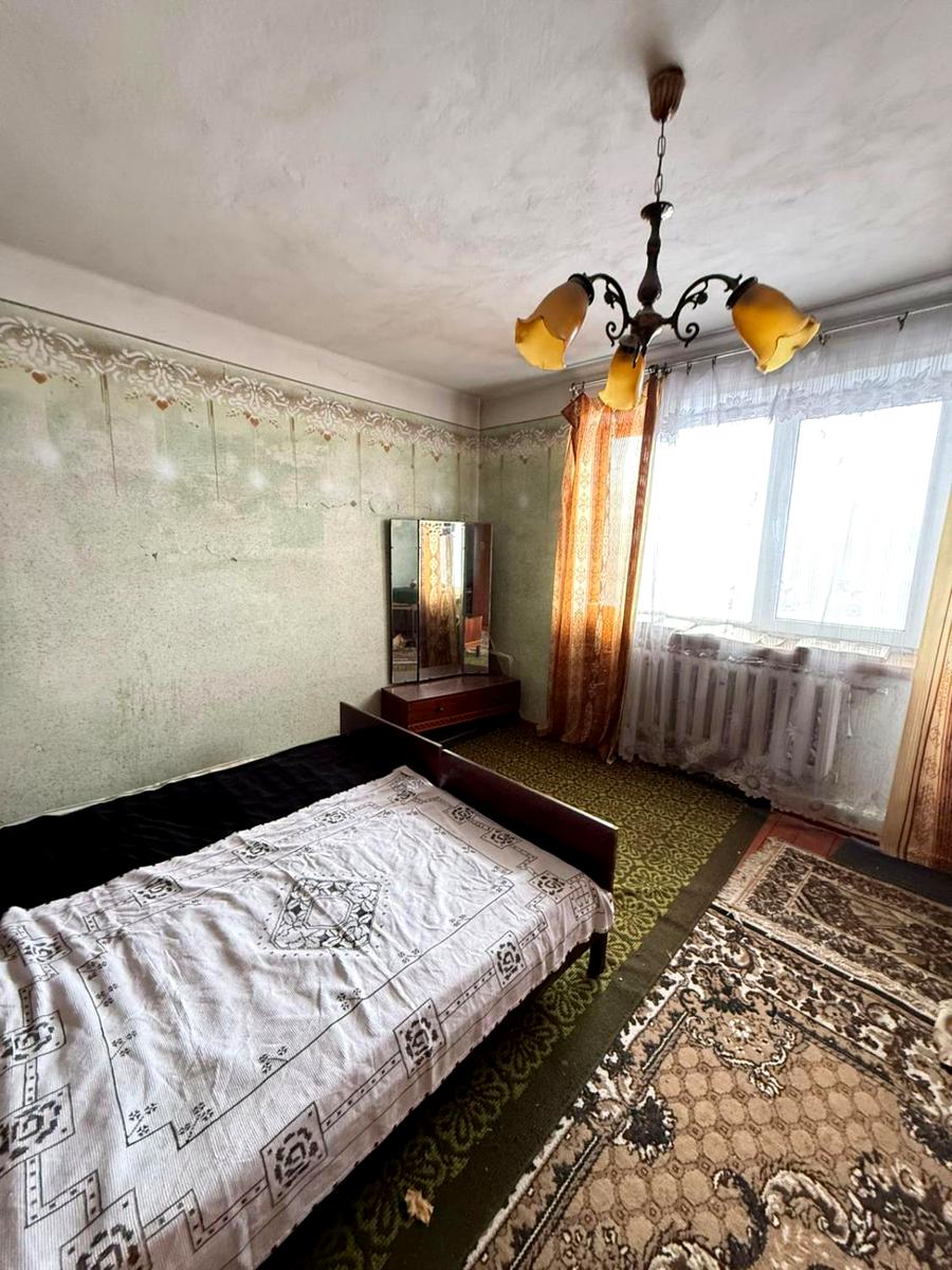 1859843412527208