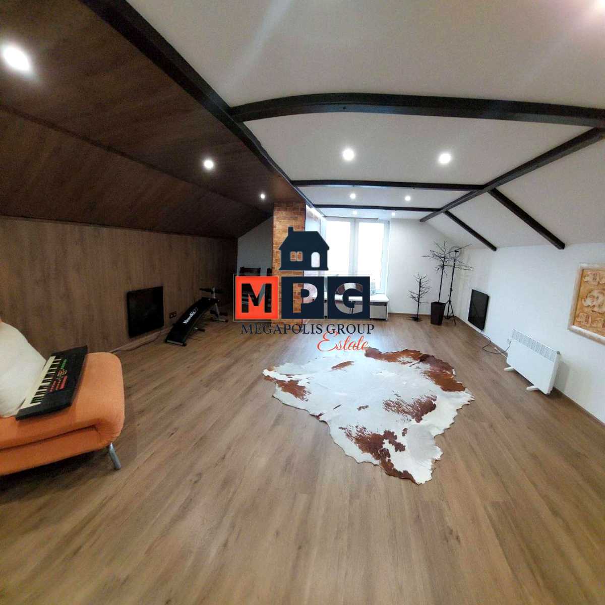 1859851913408306.jpg