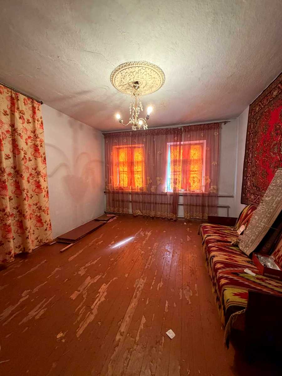 1859901408909643